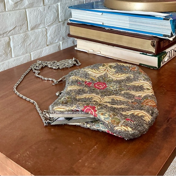 Vintage 1930s 40s French Tapestry Petit Point Victorian Floral Purse Snap Close - Picture 10 of 17
